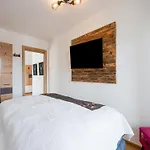 Apartment Ski-in Area With Bus *