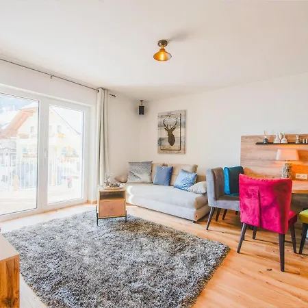 Apartment With Bus On The Doorstep Mauterndorf (Salzburg)