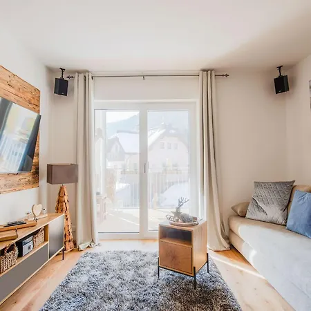 Ski-In Area Apartment With Ski Bus *