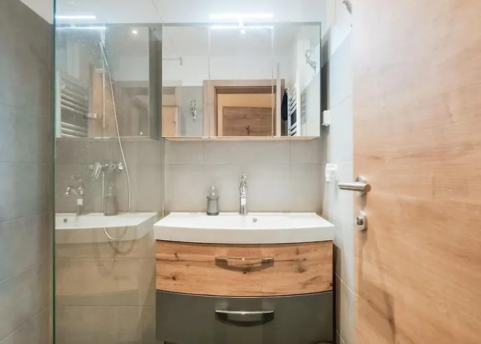 Ski-in Area With Bus Apartman *